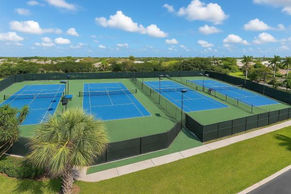 Hillcrest, 4330 Hillcrest Dr #420, Hollywood, Florida 33021, image 2