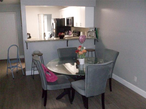 Heftler Townhouses At Red Bridge, 7845 NW 41st Ct, Sunrise, Florida 33351, image 1