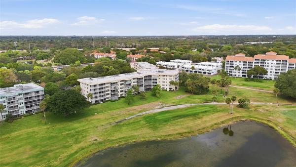 Cypress Grove At Palm-Aire, 800 Cypress Grove Dr #308, Pompano Beach, Florida 33069, image 1