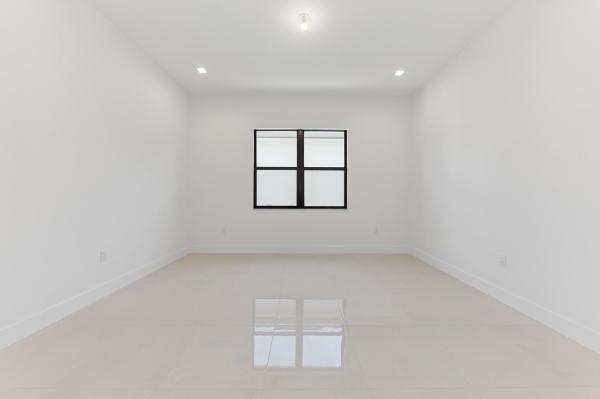 9568 Regal Palm Ct, Boca Raton, Florida 33498, image 2