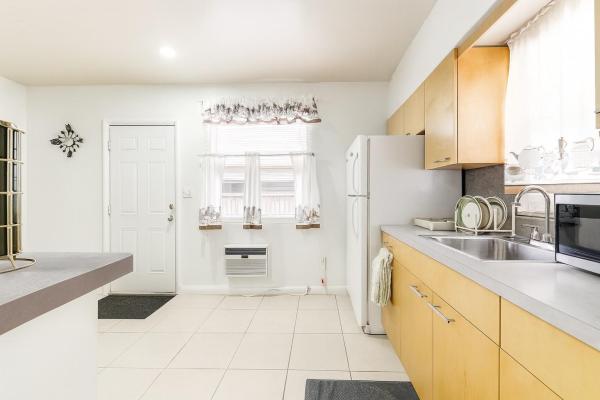 1933 Taylor St, Hollywood, Florida 33020, image 1