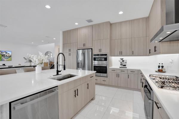 Lotus Palm, 20044 Hirono Ln, Boca Raton, Florida 33434, image 1