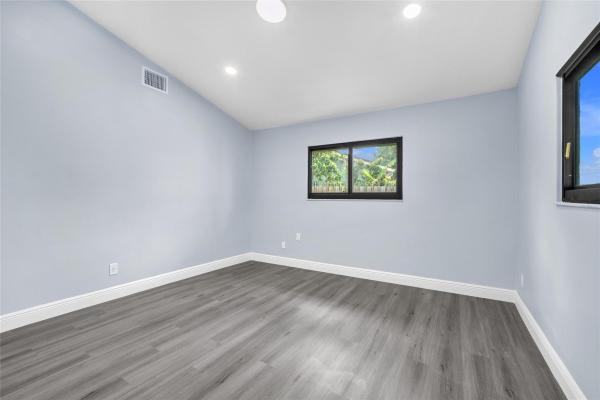 Jero, 2831 NW 111th Ave, Sunrise, Florida 33322, image 1