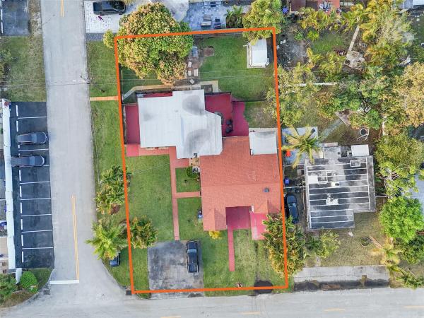 Norfolk Gardens, 707 NE 15th St, Fort Lauderdale, Florida 33304, image 1