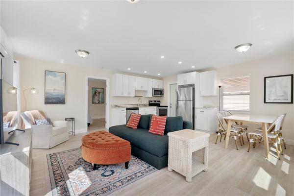 Lake Worth Town, 411 S E St, Lake Worth Beach, Florida 33460, image 1