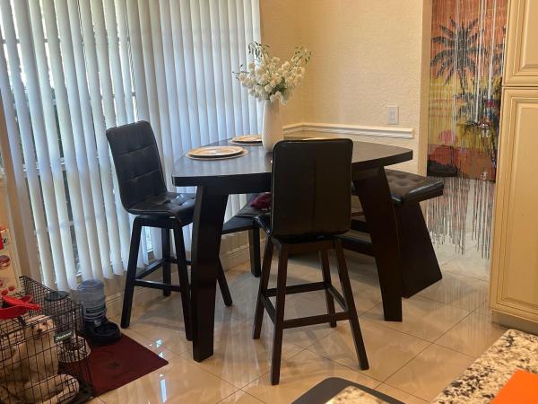 Cinnamon Place At Honeywoods, 1281 SW 85th Ave, Pembroke Pines, Florida 33025, image 2