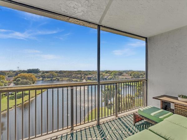 Clearwater Of Meadowlakes, 1266 S Military Trl #575, Deerfield Beach, Florida 33442, image 3