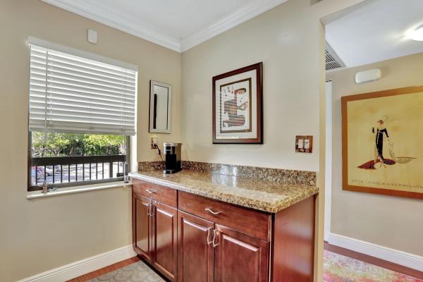Pond Apple Place 4, 3273 Carambola Cir S #23137, Coconut Creek, Florida 33066, image 2