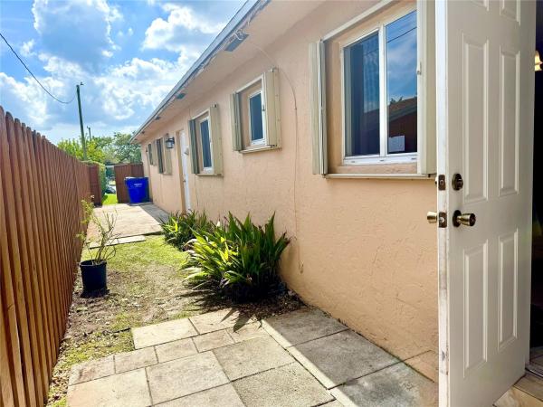 Gracewood, 6133 Buchanan St #2, Hollywood, Florida 33024, image 1