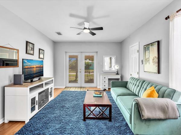 Hollywood No HOA, 1835 Roosevelt St, Hollywood, Florida 33020, image 3