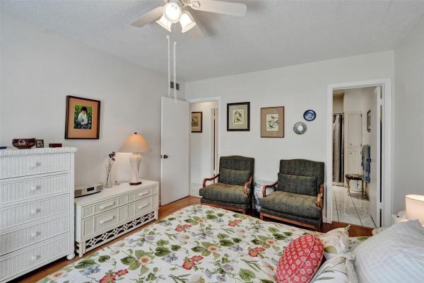 Imperial Point Colonnades, 6750 NE 21st Rd #123, Fort Lauderdale, Florida 33308, image 1