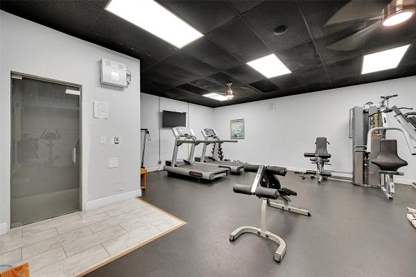 235 Briarwood Cir #2-12A, Hollywood, Florida 33024, image 1