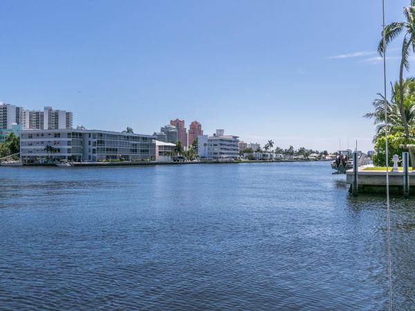 Lauderdale Tower, 2900 NE 30th St #H-7, Fort Lauderdale, Florida 33306, image 1