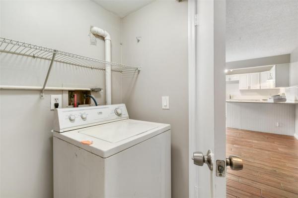 Elmarc Townhomes, 4350 Lilac St #B, Palm Beach Gardens, Florida 33410, image 2