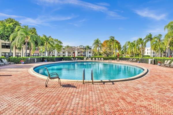 Clairmont, 10803 W Clairmont Cir #102, Tamarac, Florida 33321, image 2