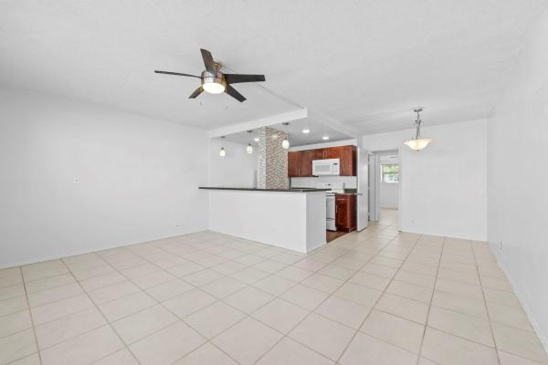 Harwick House, 625 Antioch Ave #104, Fort Lauderdale, Florida 33304, image 1