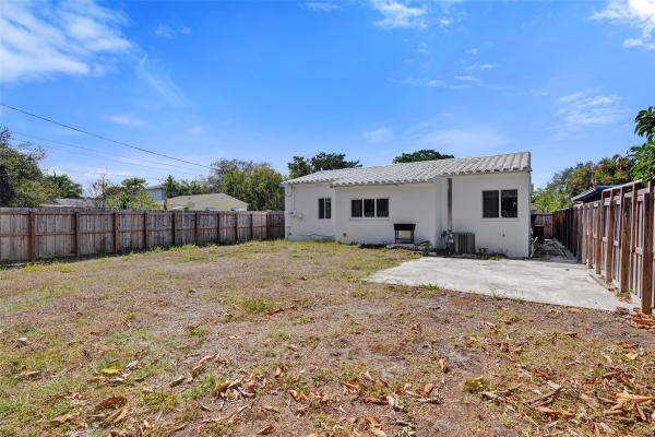 Poinciana Park, 1904 SE 1st Ave, Fort Lauderdale, Florida 33316, image 1