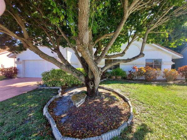 Sun Valley 2, 9408 Sun Pointe Dr, Boynton Beach, Florida 33437, image 1