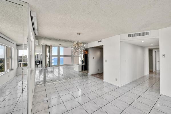 Royal Ambassador, 3700 Galt Ocean Dr #1215, Fort Lauderdale, Florida 33308, image 1
