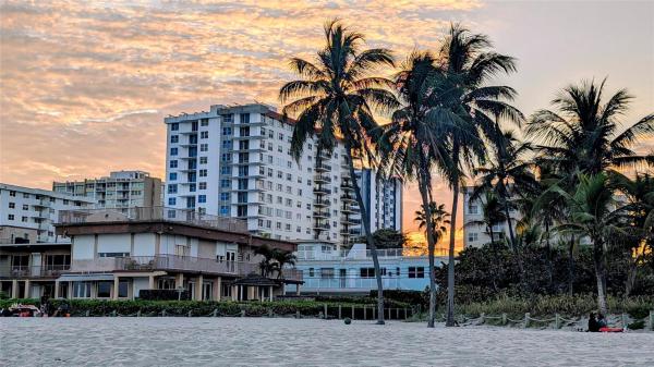 Oxford Towers, 1501 S Ocean Dr #404, Hollywood, Florida 33019, image 1