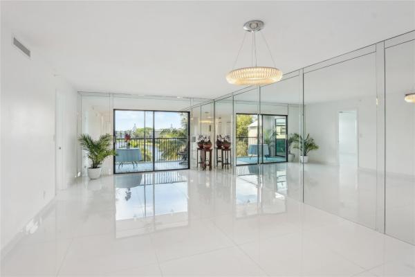 Le Club At Cypress Bend, 2205 S Cypress Bend Dr #501, Pompano Beach, Florida 33069, image 1