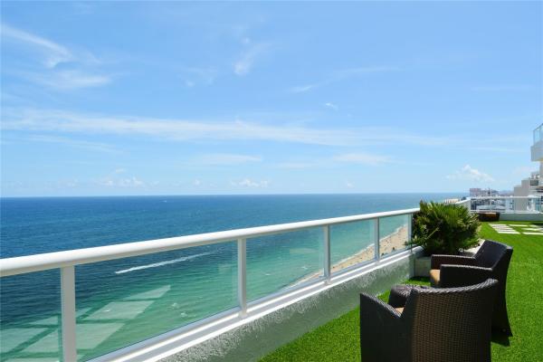 The Ritz-Carlton, 1 N Fort Lauderdale Beach Blvd #2302, Fort Lauderdale, Florida 33304, image 1