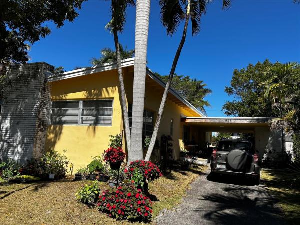 Hollywood Lakes, 935 Polk St, Hollywood, Florida 33019, image 2