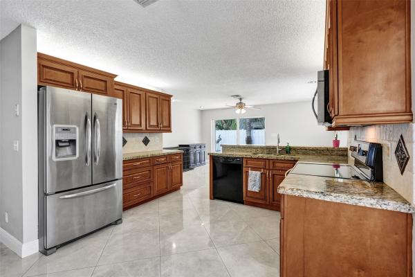 11064 Bismarck Pl, Cooper City, Florida 33026, image 1