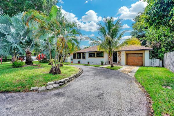 Hillsboro Shores, 3208 Beacon St, Pompano Beach, Florida 33062, image 1