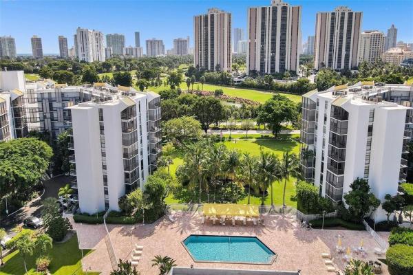 Biscaya, 20500 W Country Club Dr #416, Aventura, Florida 33180, image 1