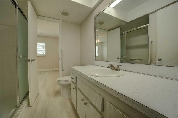 Leisureville Lake, 1802 Ocean Dr #112, Boynton Beach, Florida 33426, image 2