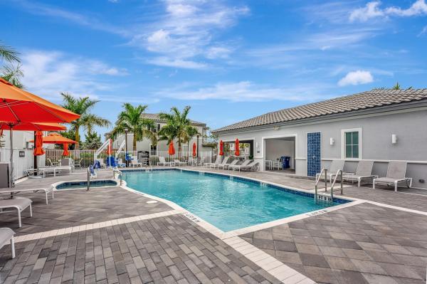 Sunset Trails, 4611 NW 118th Ave, Coral Springs, Florida 33076, image 2