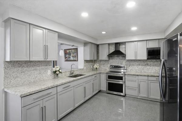 Boulevard Heights, 640 SW 68th Ter, Pembroke Pines, Florida 33023, image 1