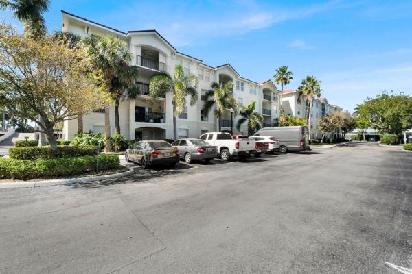 3318 Tuscany Way, Boynton Beach, Florida 33435, image 3