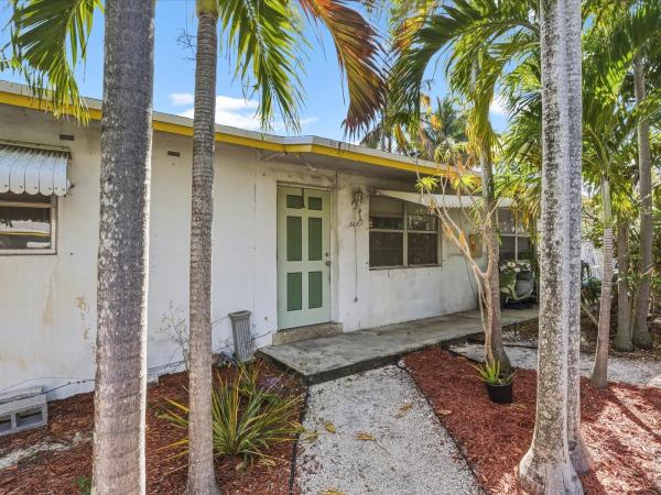 Oakland Park No HOA, 560 NE 34th St, Oakland Park, Florida 33334, image 2