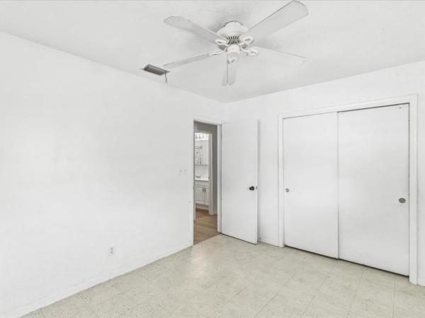 Oakland Park No HOA, 560 NE 34th St, Oakland Park, Florida 33334, image 3