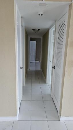 Majestic Gardens, 4042 NW 19th St #F411, Fort Lauderdale, Florida 33313, image 1