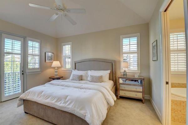 Mallory Square, 306 E Mallory Cir, Delray Beach, Florida 33483, image 2