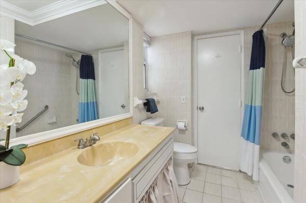 Leisure Sands, 720 Orton Ave #206, Fort Lauderdale, Florida 33304, image 1