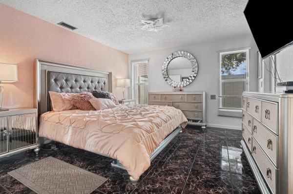 Waterford Homes, 1375 SW 29th Ave, Deerfield Beach, Florida 33442, image 1