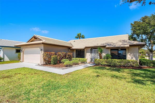 Camino Woods 2, 6191 S Petaluma Dr, Boca Raton, Florida 33433, image 1