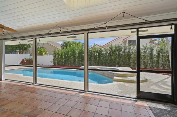 Hidden Valley, 340 Apache Ln, Boca Raton, Florida 33487, image 3