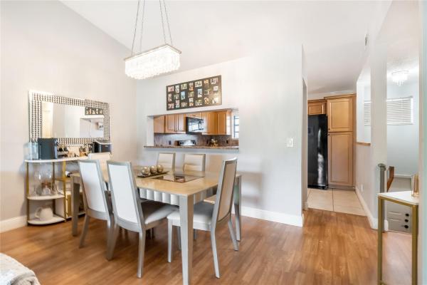 Republic Square, 404 Republic Ct, Deerfield Beach, Florida 33442, image 3