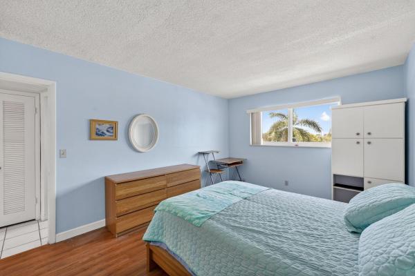 Paradise Villas, 581 Blue Heron Dr #316-B, Hallandale Beach, Florida 33009, image 2