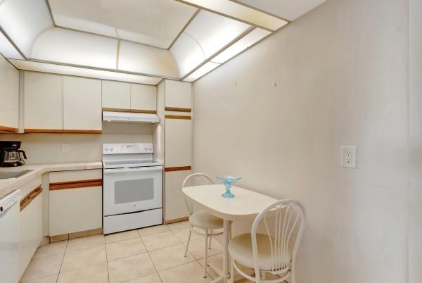 The Palms At Boca Teeca, 5260 NW 2nd Ave #504, Boca Raton, Florida 33487, image 1