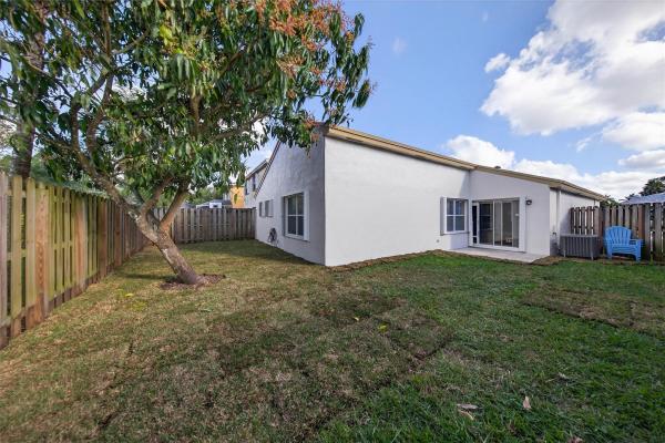 Riverbend, 351 E Riverbend Dr, Sunrise, Florida 33326, image 1