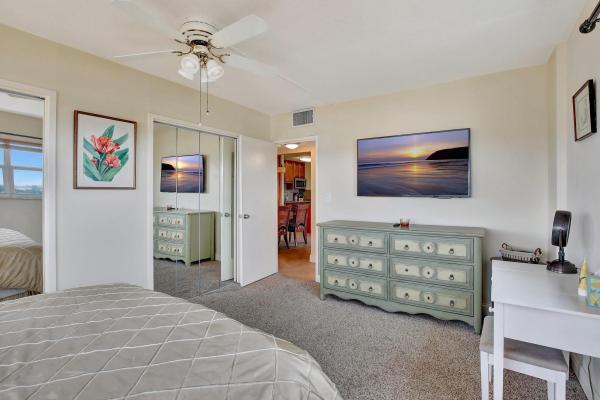 Horizon House, 2555 NE 11th St #PH09, Fort Lauderdale, Florida 33304, image 1