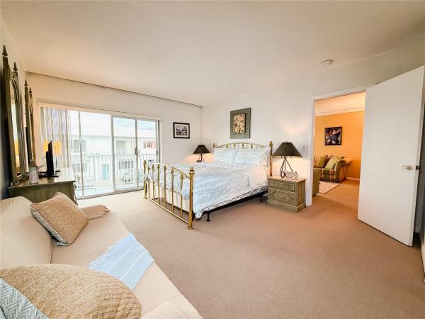 Virginian Apartments Of Pompano Beach, 412 S Cypress Rd #225, Pompano Beach, Florida 33060, image 3