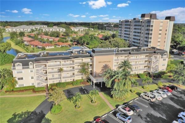 Briarwood Club, 3535 Broken Woods Dr #307, Coral Springs, Florida 33065, image 2