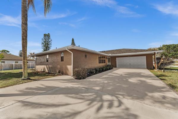 Bayshore Heights, 2002 SE Aneci St, Port St. Lucie, Florida 34984, image 1